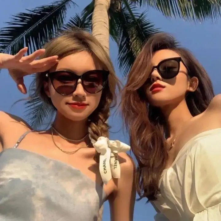 艾米丽·布莱尔的秘密
